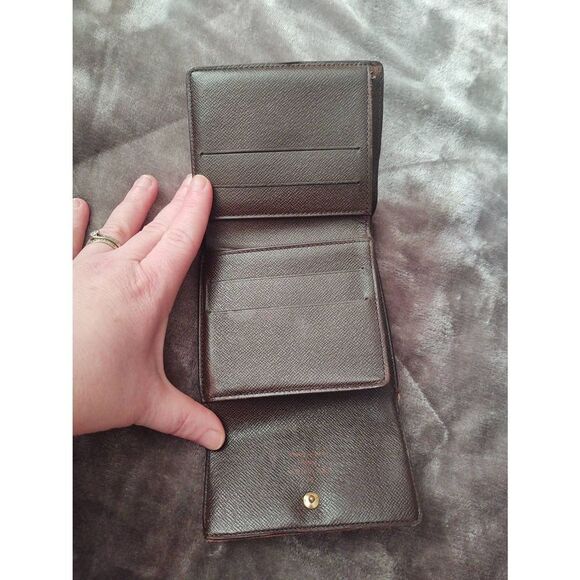 Authentic Louis Vuitton Damier Brown Wallet LV - Picture 6 of 9